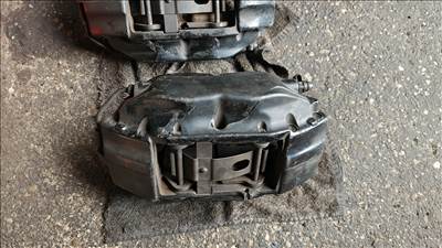 Lancia Kappa, Alfa Romeo 166, BMW 7-es sorozat Brembo féknyereg szett féktárcsával, betéttel