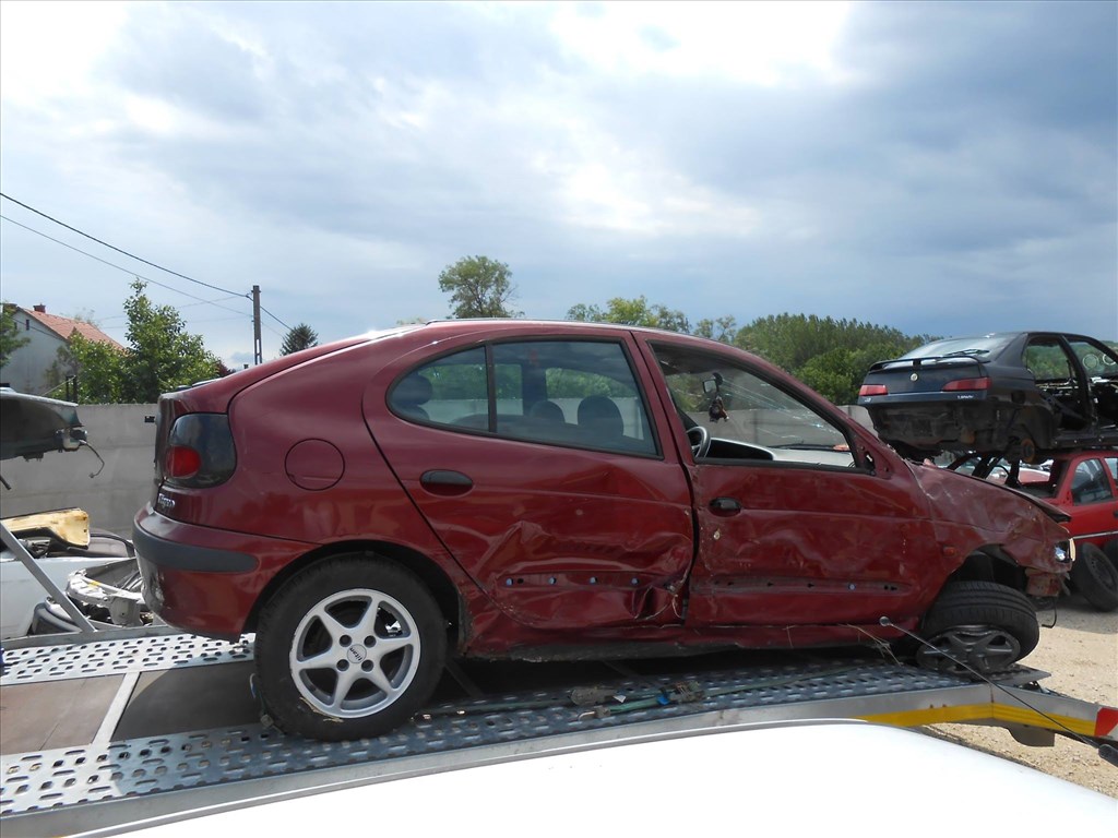 Renault MEGANE I (BA0/1) 1.6 i önindító 2. kép