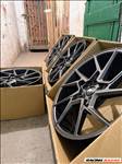5x112 lyukosztású 9J 20" újszerű Japan Racing alufelni