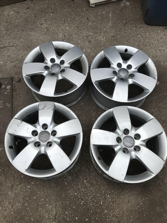 Audi A6 (C5 - 4B) - FELNI SZETT 4b0601025aa 1. kép