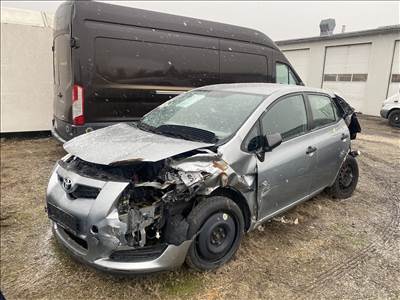 Toyota Auris 1.33 E150 jobb hátsó ajtó kédergumi 