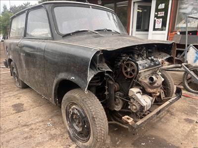 Trabant 1.1 bontott alkatrészei