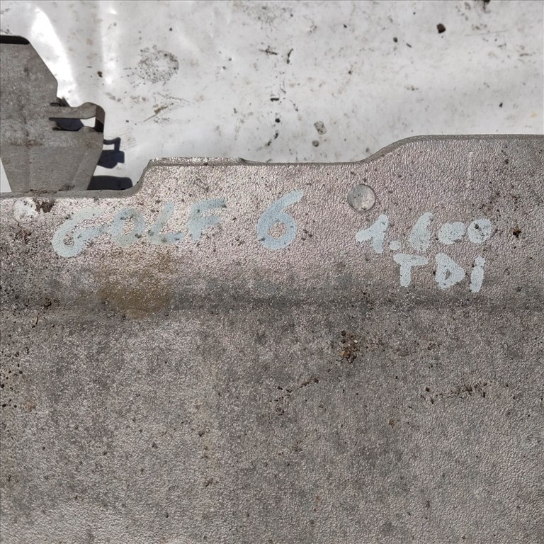 201607 Volkswagen Golf VI. 2008-2013 első segédalváz (bölcső) 4. kép