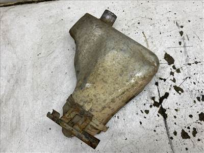 VW GOLF IV (1J1/ 9B1) 1.4 16V Középső Kipufogó Dob Hővédő Lemez #39543# 036253041AQ