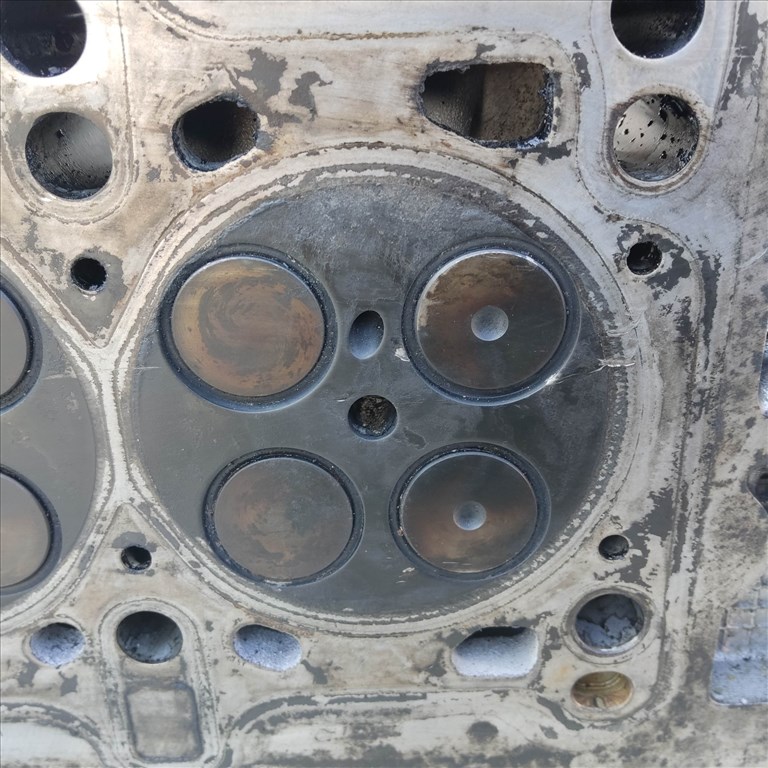 202528 Fiat Punto III., Doblo 2000-2009, Idea, Panda II. Lancia Ypsilon II. 1,3 16v hengerfej, szelepekkel 55188595 5. kép