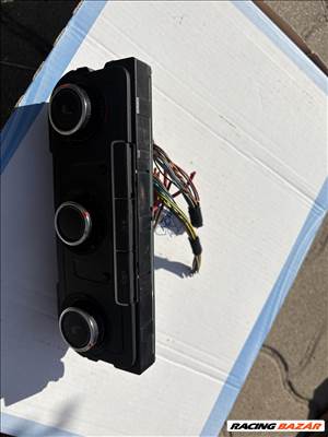 Volkswagen Transporter T5 klímavezérlő panel 