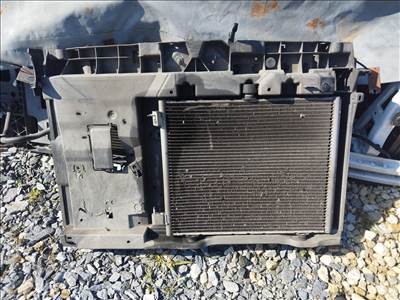 Audi A4 (B8 - 8K) 2.0 TDI homlolfal kompletten hűtőkkel ventilátorral eladó 