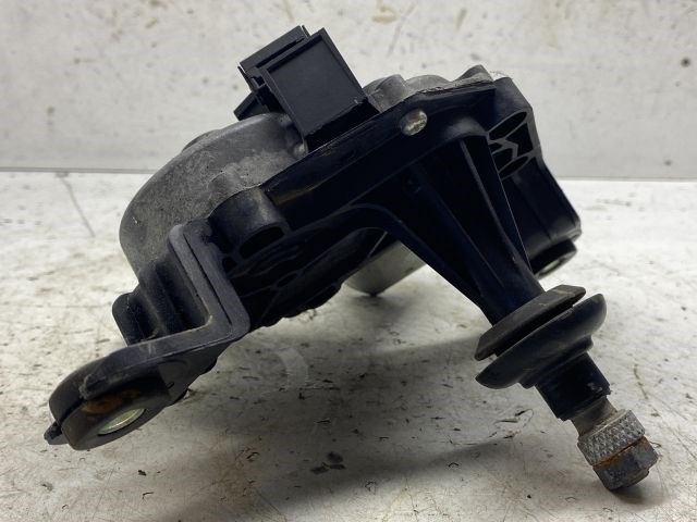 OPEL CORSA D Hátsó Ablaktörlő Motor 6. kép