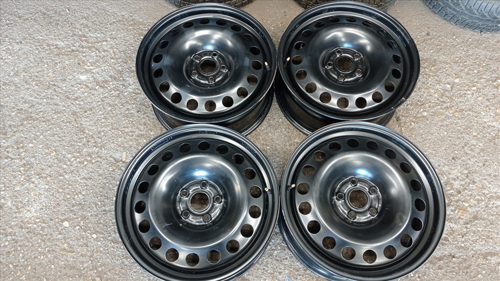  5x112 lyukosztású 7,5JJ 18" használt (gyári felni) lemezfelni 2. kép