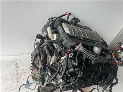 BMW 7 Motor (Fűzött blokk hengerfejjel)
