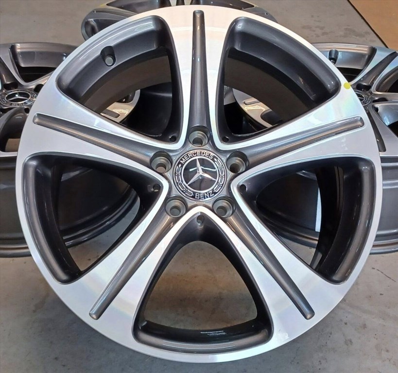 Mercedes AMG 18 coll eredeti gyári cikkszámos felni alufelni 5x112 1. kép