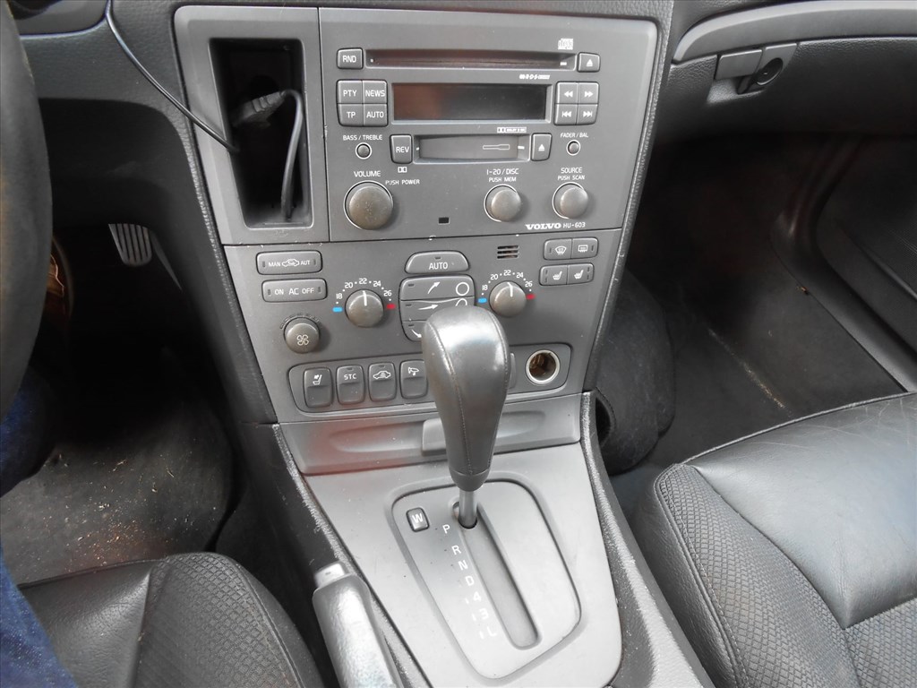 Volvo S60 I (P24_384) 2.4T  első ablaktörlő szerkezet 6. kép