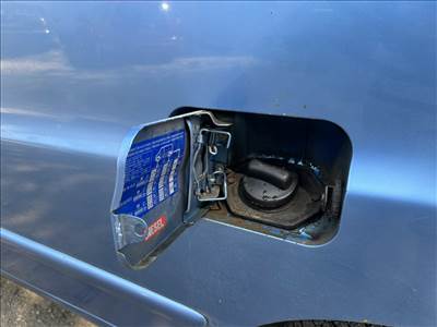 Mercedes Vito (1st gen) W638 tankajtó 