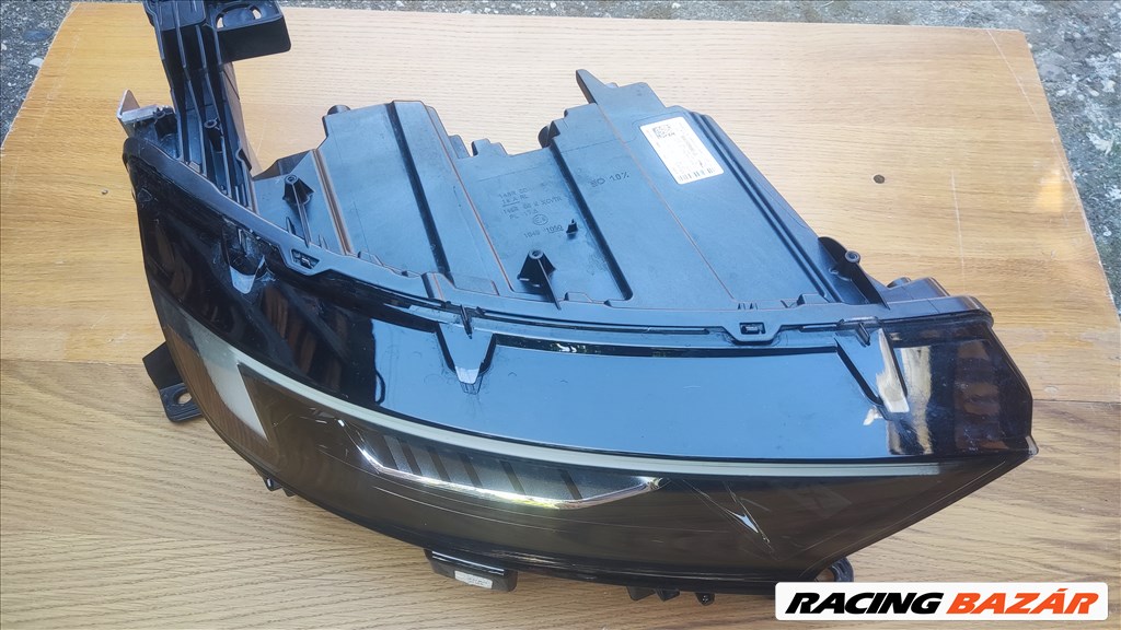 Opel Mokka jobb első fényszóró led 9847939580 1. kép