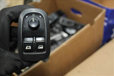 Peugeot 206 1998-2003 ablakemelő kapcsoló bal (2 gombos) 