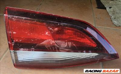 Opel Astra K Sports Tourer Bal hátsó belső lámpa  13427512