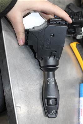 Ford Fiesta  2008 jobb indexkapcsoló   8a6t17a553ac