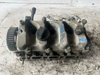 HYUNDAI ACCENT Hengerfej