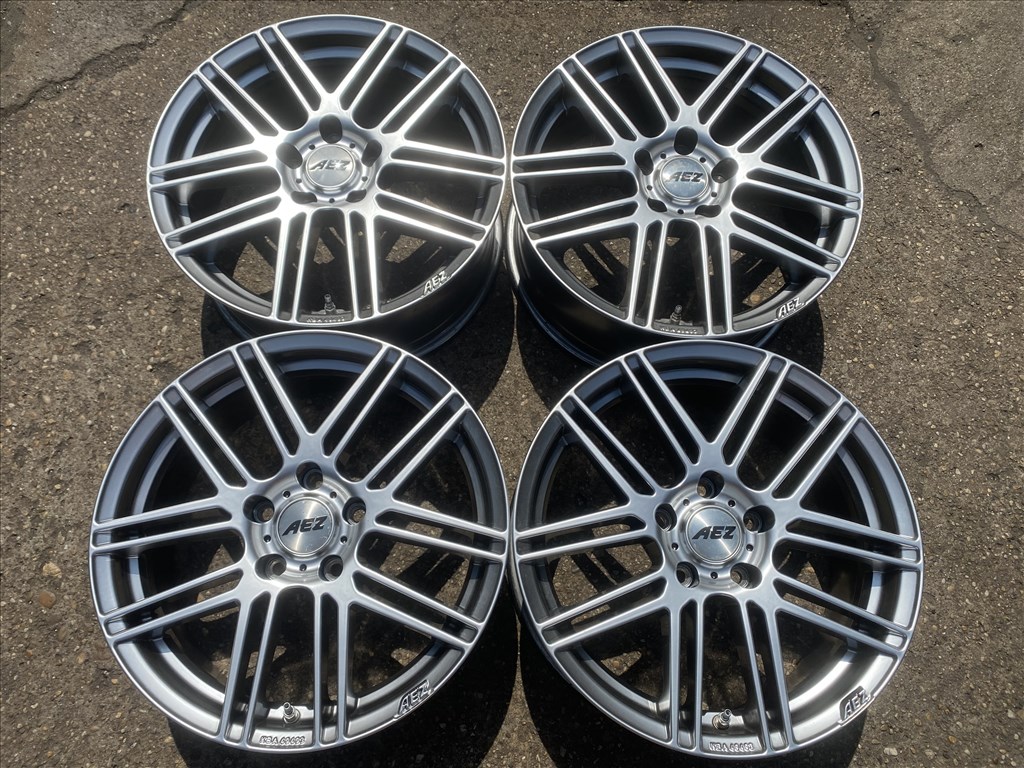 4db 17" AEZ alufelni Japán - Koreai autókra. (3920) 1. kép