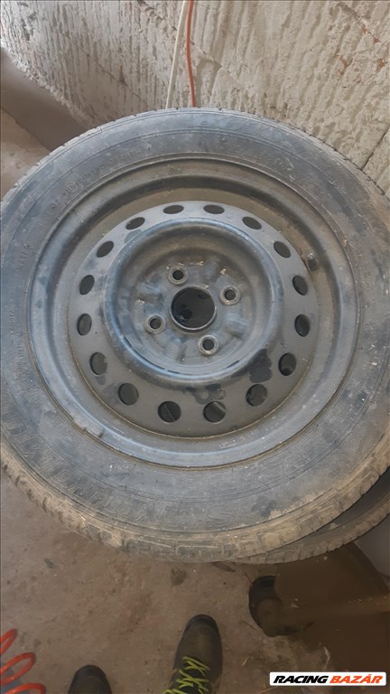  Toyota Yaris kerékgarnitúra 1. kép