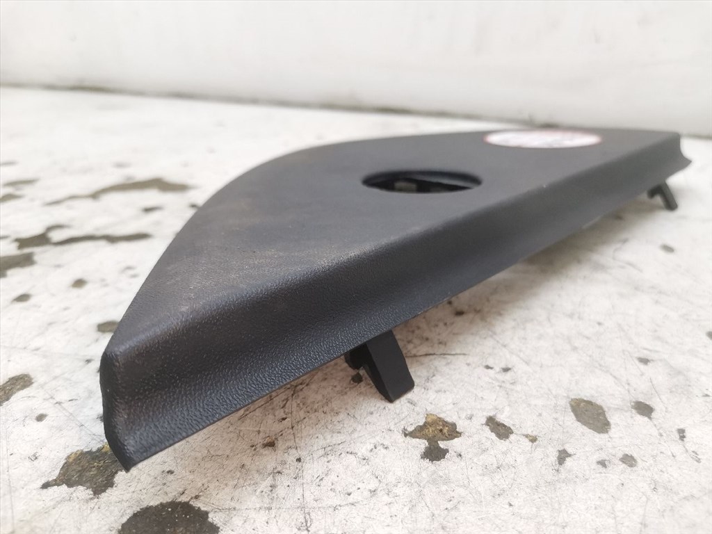 KIA PRO CEE'D (ED) 1.4 Jobb Műszerfal Oldalkárpit #39752# 847861H000 8. kép