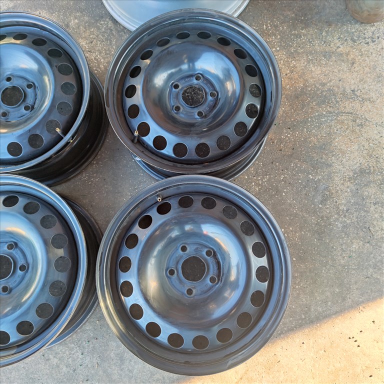 5x105 16 Gyári Opel lemezfelni 44000ft a 4db/69/ 2. kép