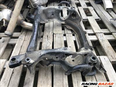 Mercedes Benz GLK w 204 , x 204 bölcső , első bölcső