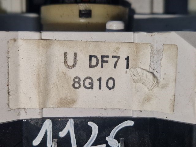 MAZDA 2 Fűtéskapcsoló (manuális klímás) 3. kép