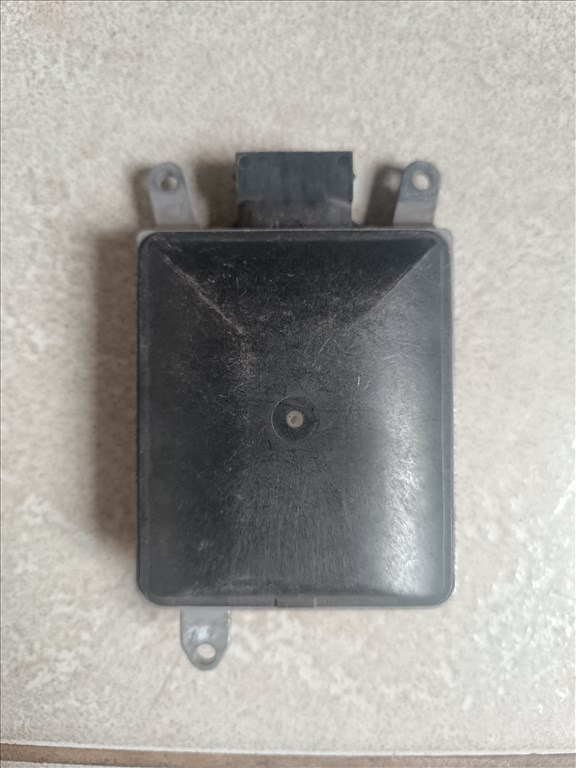 Audi A4 (B8 - 8K), Audi A5 (B8 - 8T), Audi Q5 (8R), Audi RS4 (B8 - 8K), Audi RS5 vezérlőegység  8t0907566b 2. kép