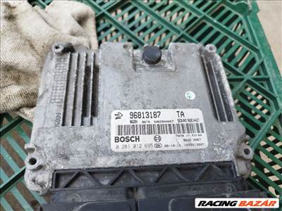 Chevrolet Captiva 2.0 D Z20DMH motorvezérlő 96813187 0281012695