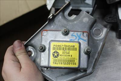 Chrysler PT Cruiser bal első ütközésérzékelő p04671845ab