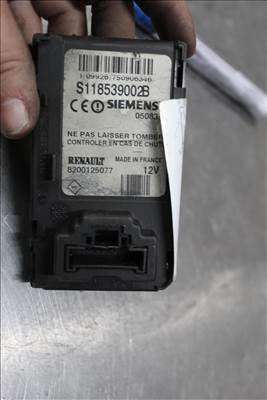 Renault Scenic 2003-2006 kártyaolvasó   8200125077