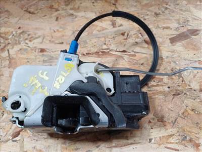 Opel Astra J (2009-2015) Jobb Első Ajtó Központizár 