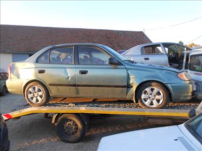 Hyundai ACCENT II lépcsőshátú (LC) 1.5 gyertyakábel készlet