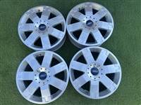 5x108 17" Ford gyári alufelni 6,5Jx17h2 ET52,5