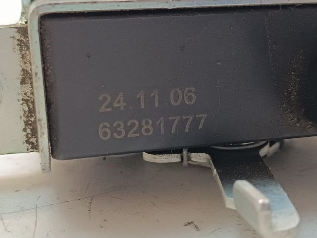 VW TOURAN Csomagtérajtó Zárszerkezet 3. kép