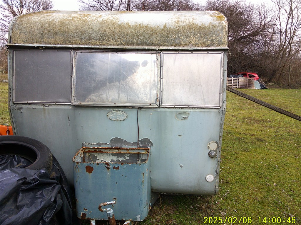 LAKÓKOCSI,FELÚJÍTÁSRA SZORULOAN PAPIROK NÉLKŰL TAPOLCÁN ELADÓ 7. kép