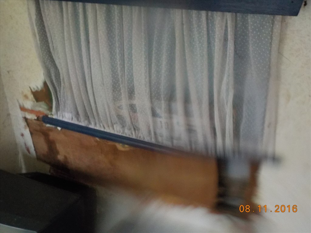 LAKÓKOCSI,FELÚJÍTÁSRA SZORULOAN PAPIROK NÉLKŰL TAPOLCÁN ELADÓ 19. kép