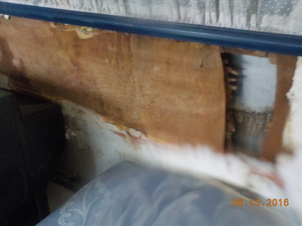 LAKÓKOCSI,FELÚJÍTÁSRA SZORULOAN PAPIROK NÉLKŰL TAPOLCÁN ELADÓ 20. kép