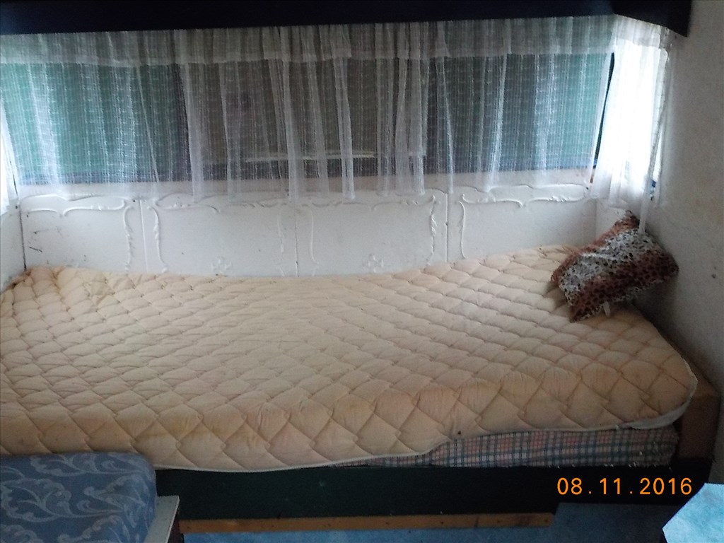 LAKÓKOCSI,FELÚJÍTÁSRA SZORULOAN PAPIROK NÉLKŰL TAPOLCÁN ELADÓ 22. kép