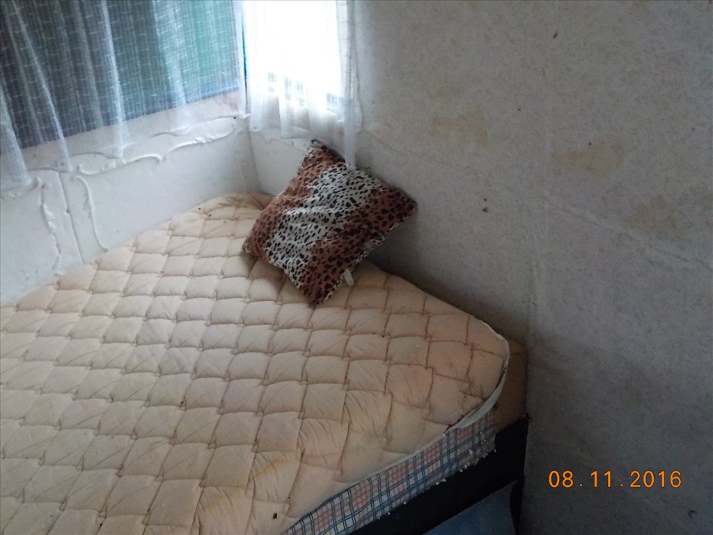 LAKÓKOCSI,FELÚJÍTÁSRA SZORULOAN PAPIROK NÉLKŰL TAPOLCÁN ELADÓ 25. kép