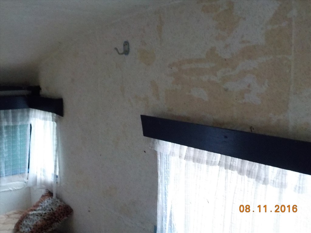 LAKÓKOCSI,FELÚJÍTÁSRA SZORULOAN PAPIROK NÉLKŰL TAPOLCÁN ELADÓ 30. kép