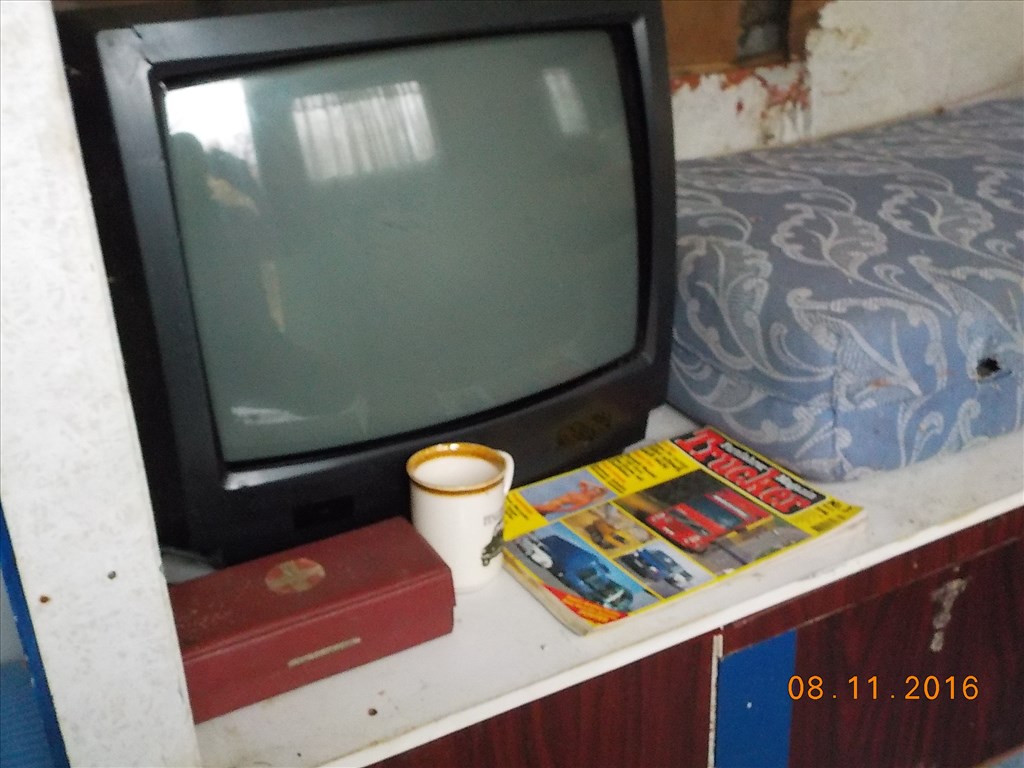 LAKÓKOCSI,FELÚJÍTÁSRA SZORULOAN PAPIROK NÉLKŰL TAPOLCÁN ELADÓ 37. kép