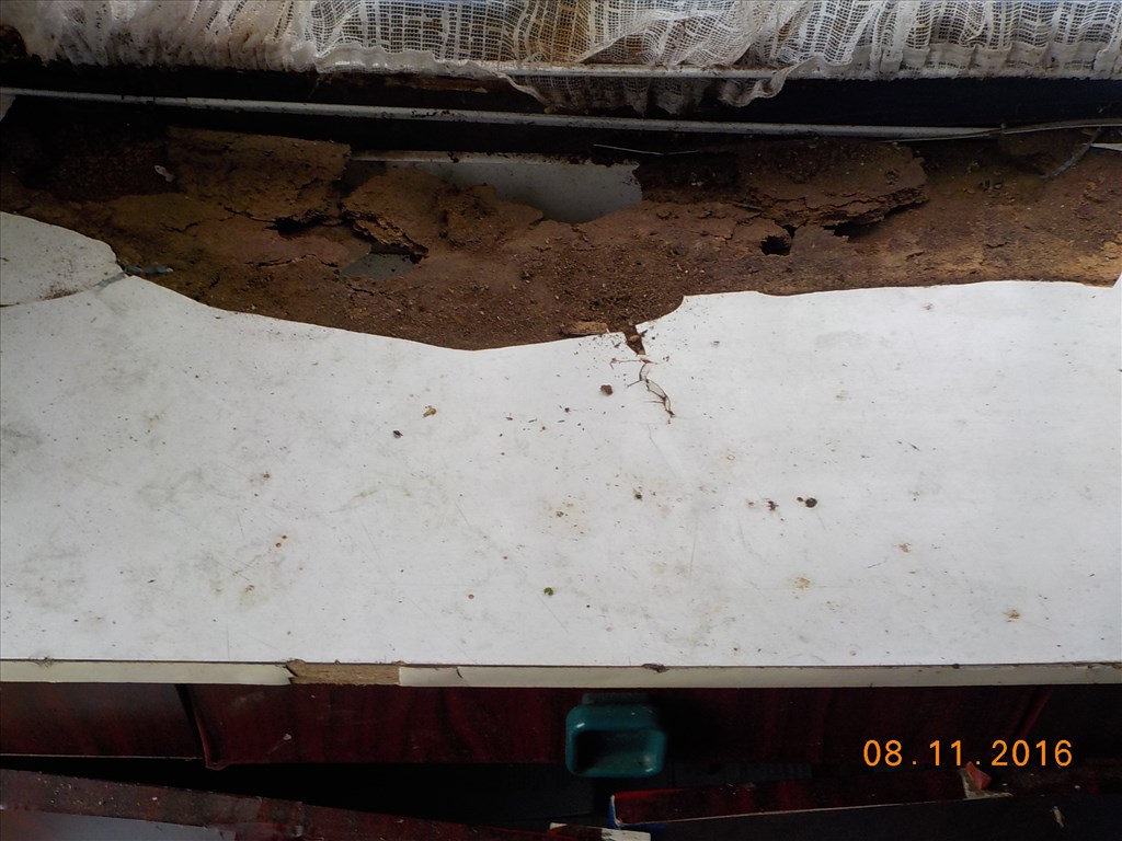 LAKÓKOCSI,FELÚJÍTÁSRA SZORULOAN PAPIROK NÉLKŰL TAPOLCÁN ELADÓ 41. kép