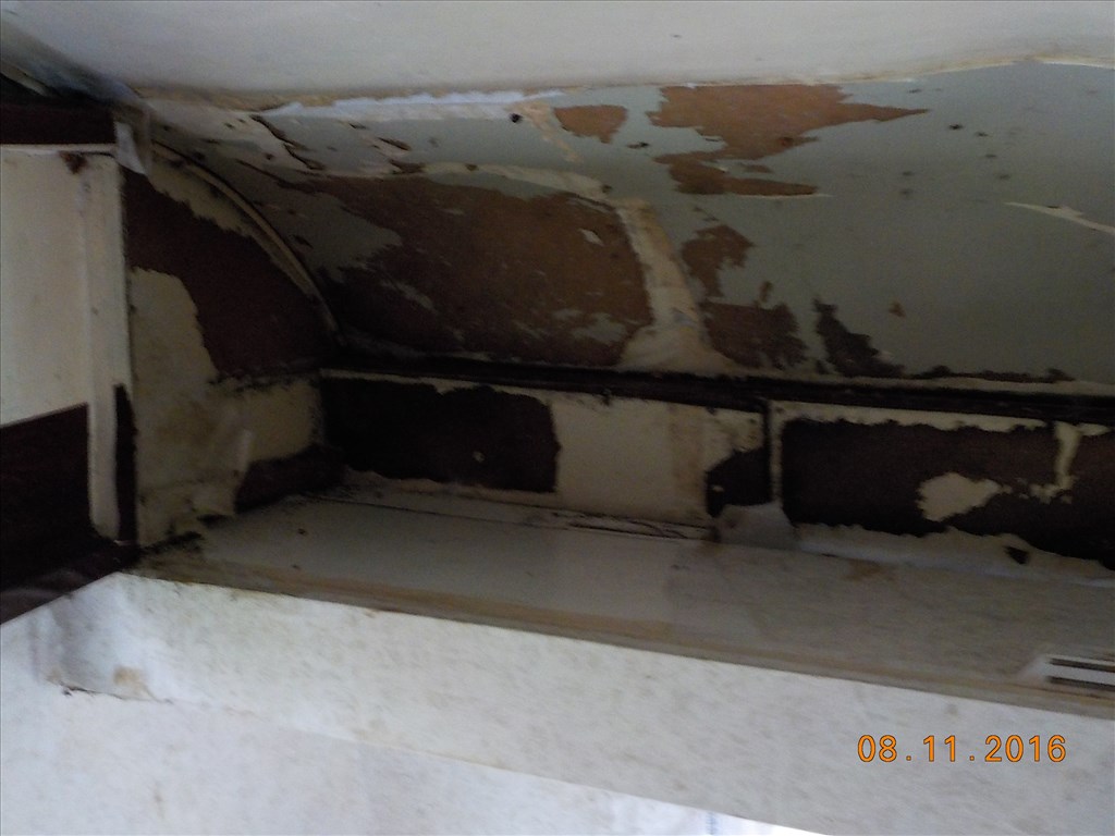 LAKÓKOCSI,FELÚJÍTÁSRA SZORULOAN PAPIROK NÉLKŰL TAPOLCÁN ELADÓ 45. kép