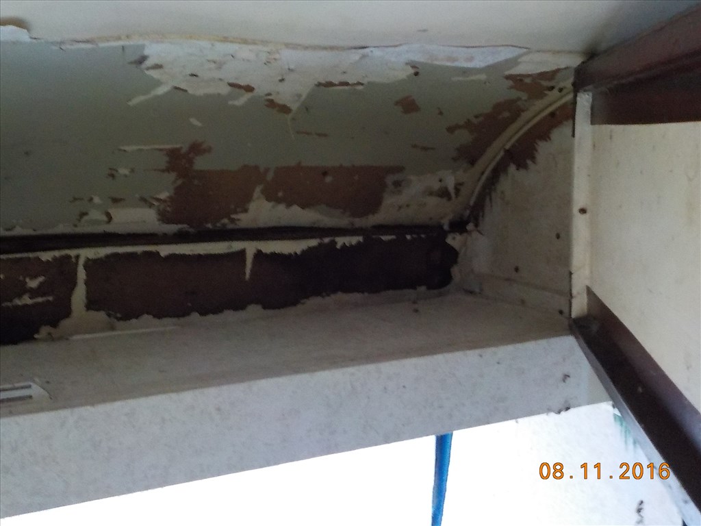 LAKÓKOCSI,FELÚJÍTÁSRA SZORULOAN PAPIROK NÉLKŰL TAPOLCÁN ELADÓ 46. kép