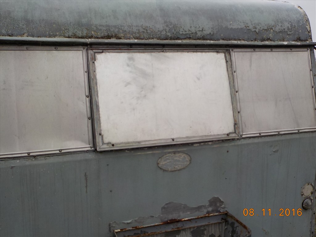 LAKÓKOCSI,FELÚJÍTÁSRA SZORULOAN PAPIROK NÉLKŰL TAPOLCÁN ELADÓ 60. kép