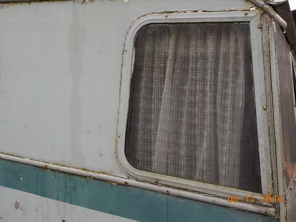 LAKÓKOCSI,FELÚJÍTÁSRA SZORULOAN PAPIROK NÉLKŰL TAPOLCÁN ELADÓ 73. kép