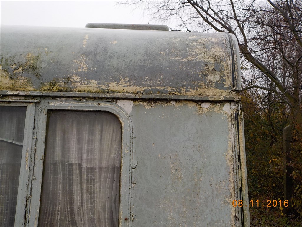 LAKÓKOCSI,FELÚJÍTÁSRA SZORULOAN PAPIROK NÉLKŰL TAPOLCÁN ELADÓ 76. kép