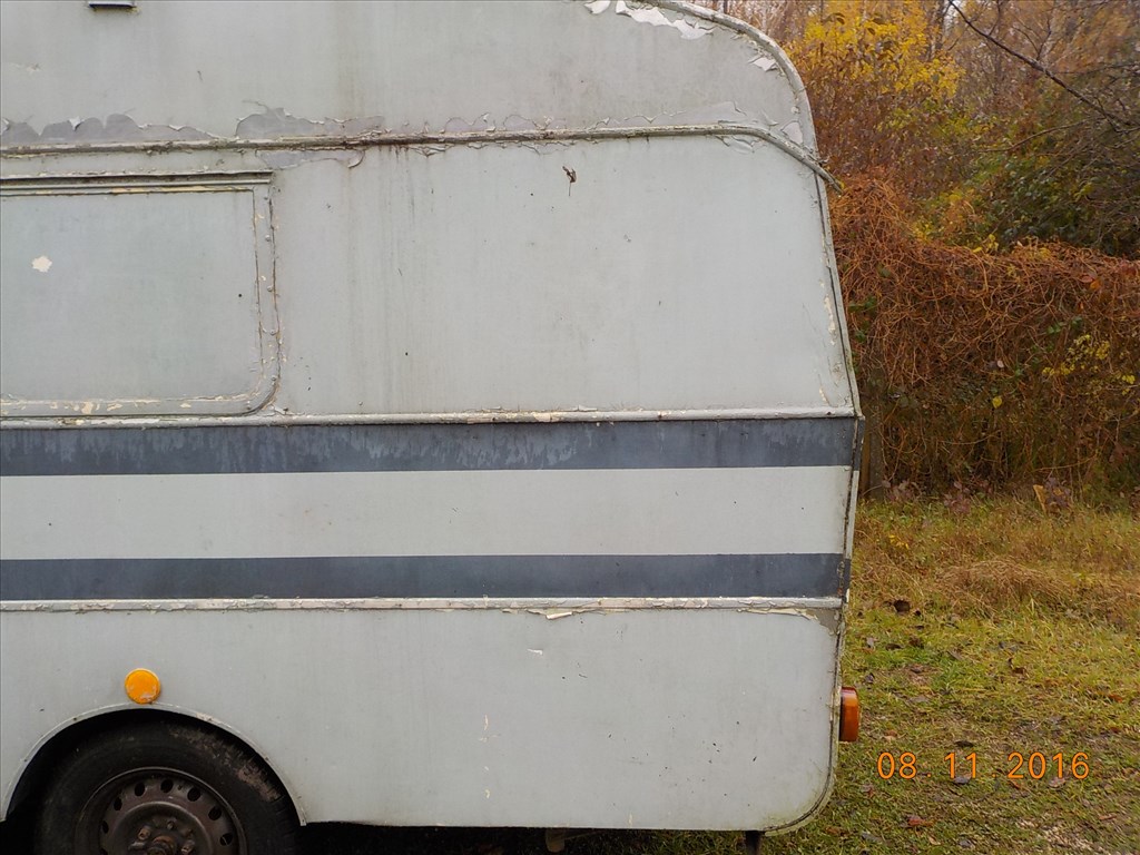 LAKÓKOCSI,FELÚJÍTÁSRA SZORULOAN PAPIROK NÉLKŰL TAPOLCÁN ELADÓ 85. kép